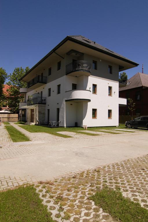 Hotel Corso Siófok Zewnętrze zdjęcie